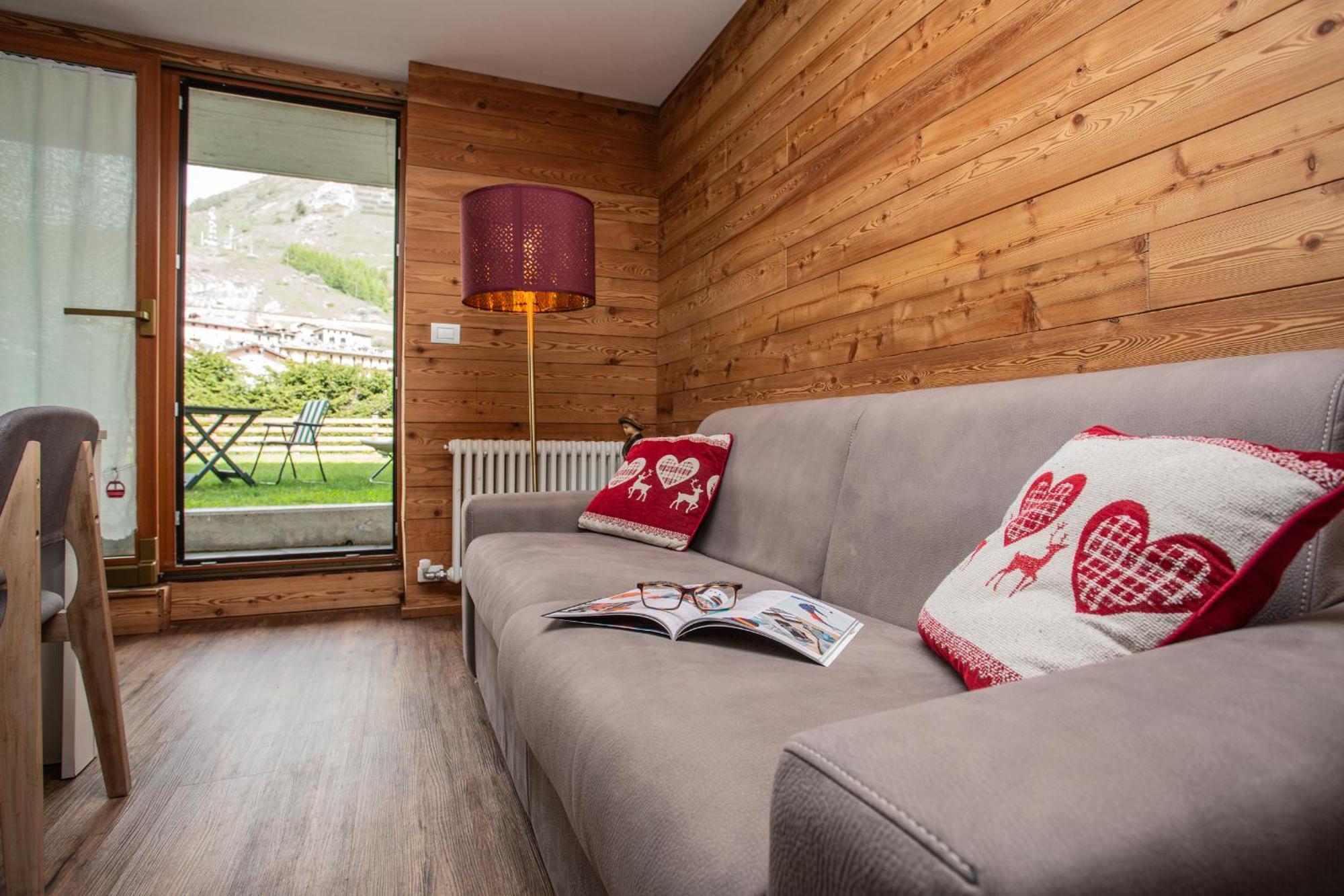 La Casa Di Matilde - Trilocale Vicinissimo Alle Piste Da Sci La Thuile Exterior photo